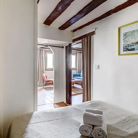 Bnbnova - 2br - Ile Saint-louis Parijs